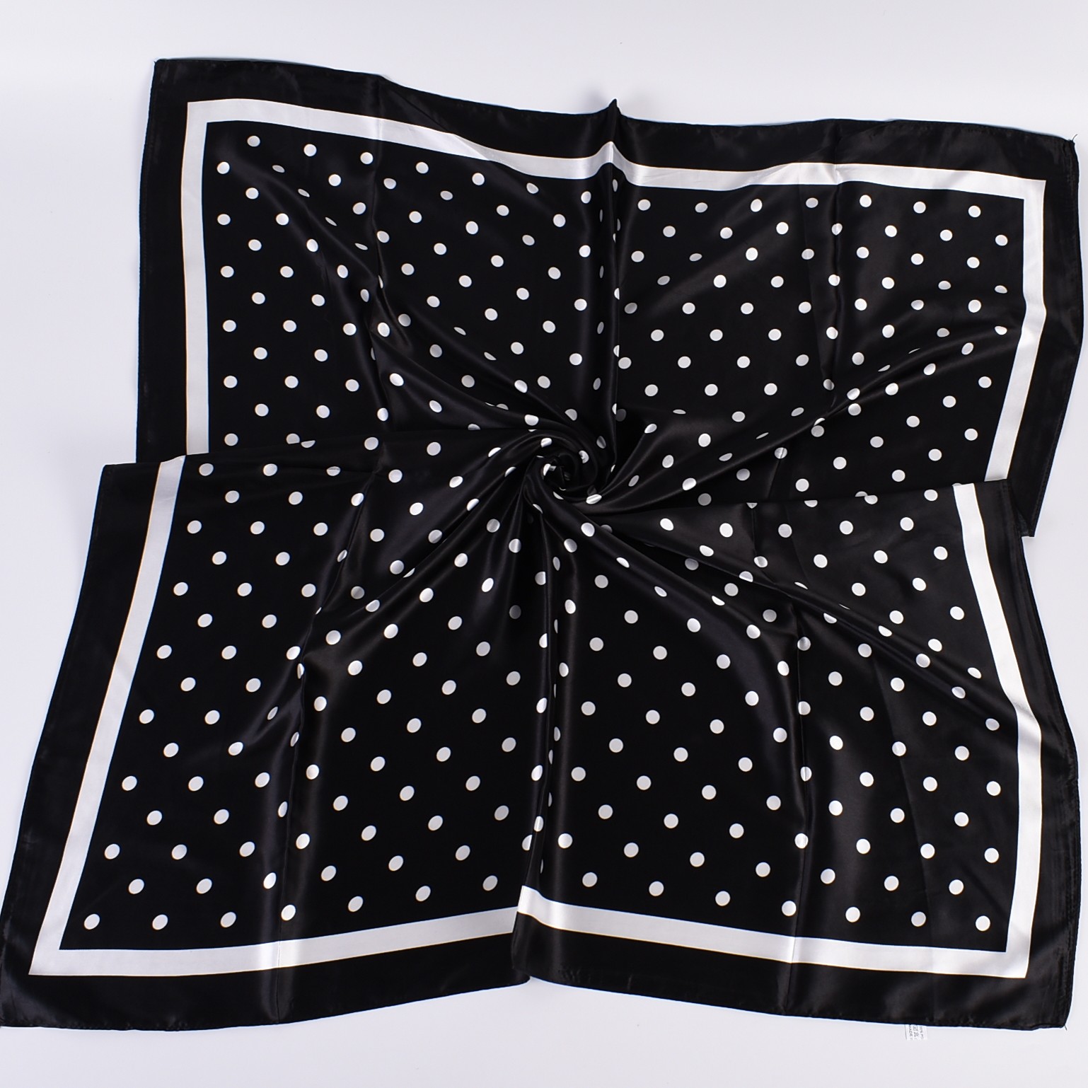 Yaz yeni moda mizaç dalgalı no - Silk Scarf Square incelemesi ve fiyatı